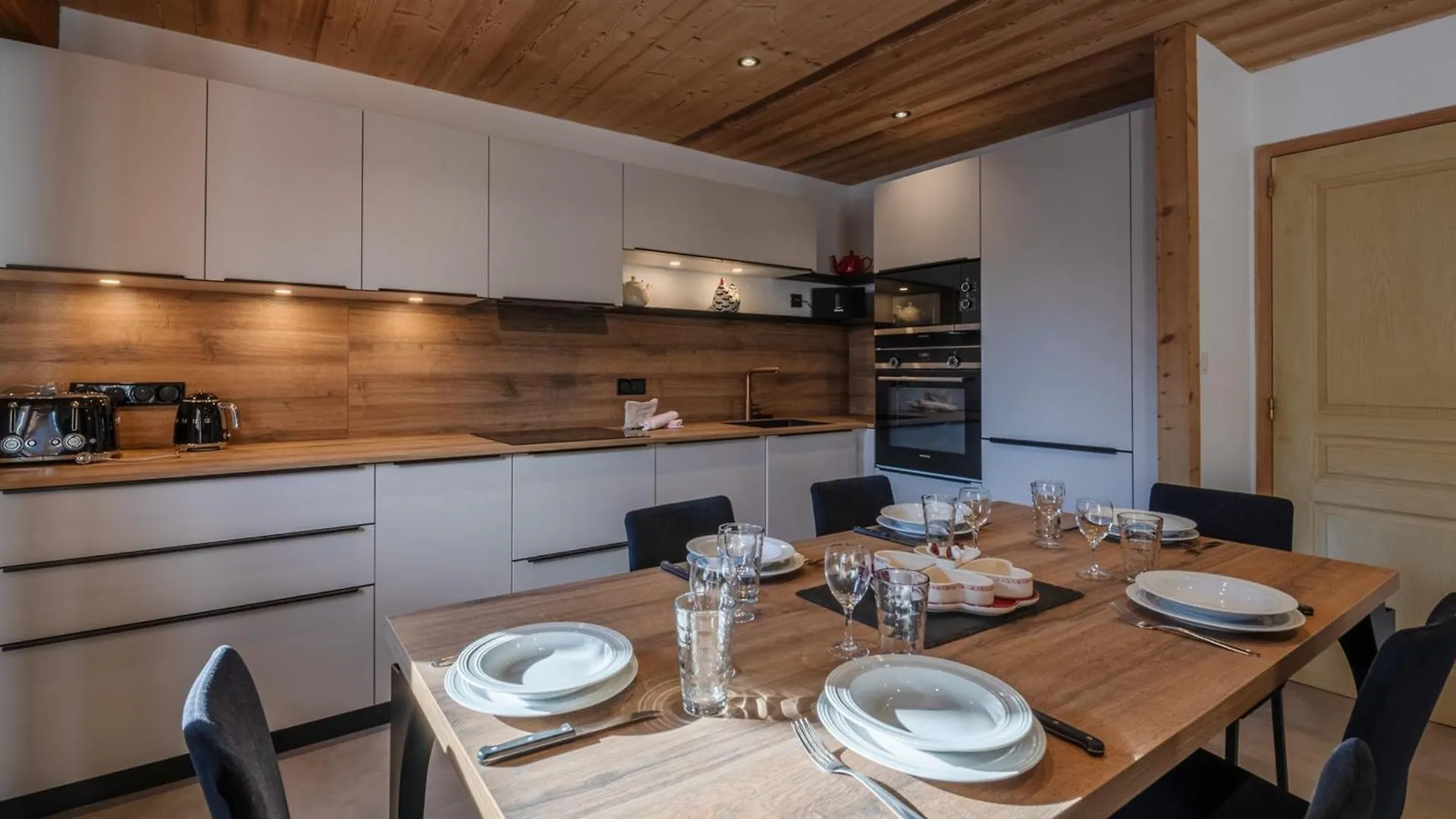 Duplex 3 Chambres Renove, Proche Centre, Garage, 7 Pers, Morzine - Fr-1-754-46 0*,